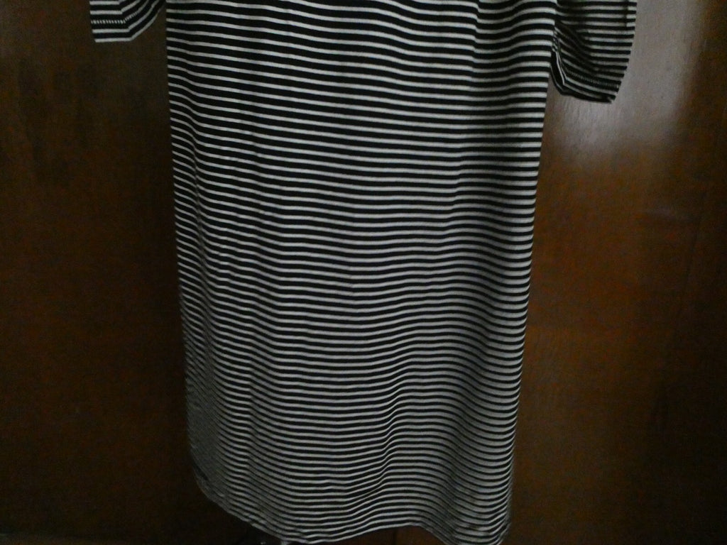 Gap Women's Black/White Stripped Rayon A-Line Long Sleeves Dress Large