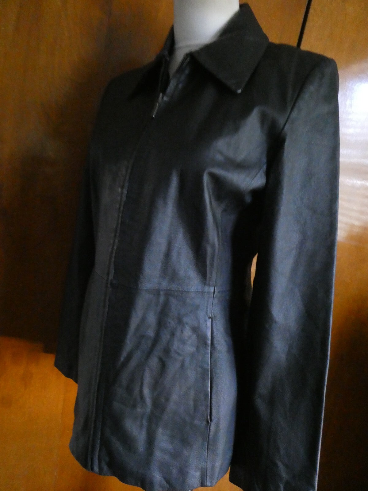 Colebrook Women’s Black Leather Zippered Collared Motorcycle Jacket Coat Small