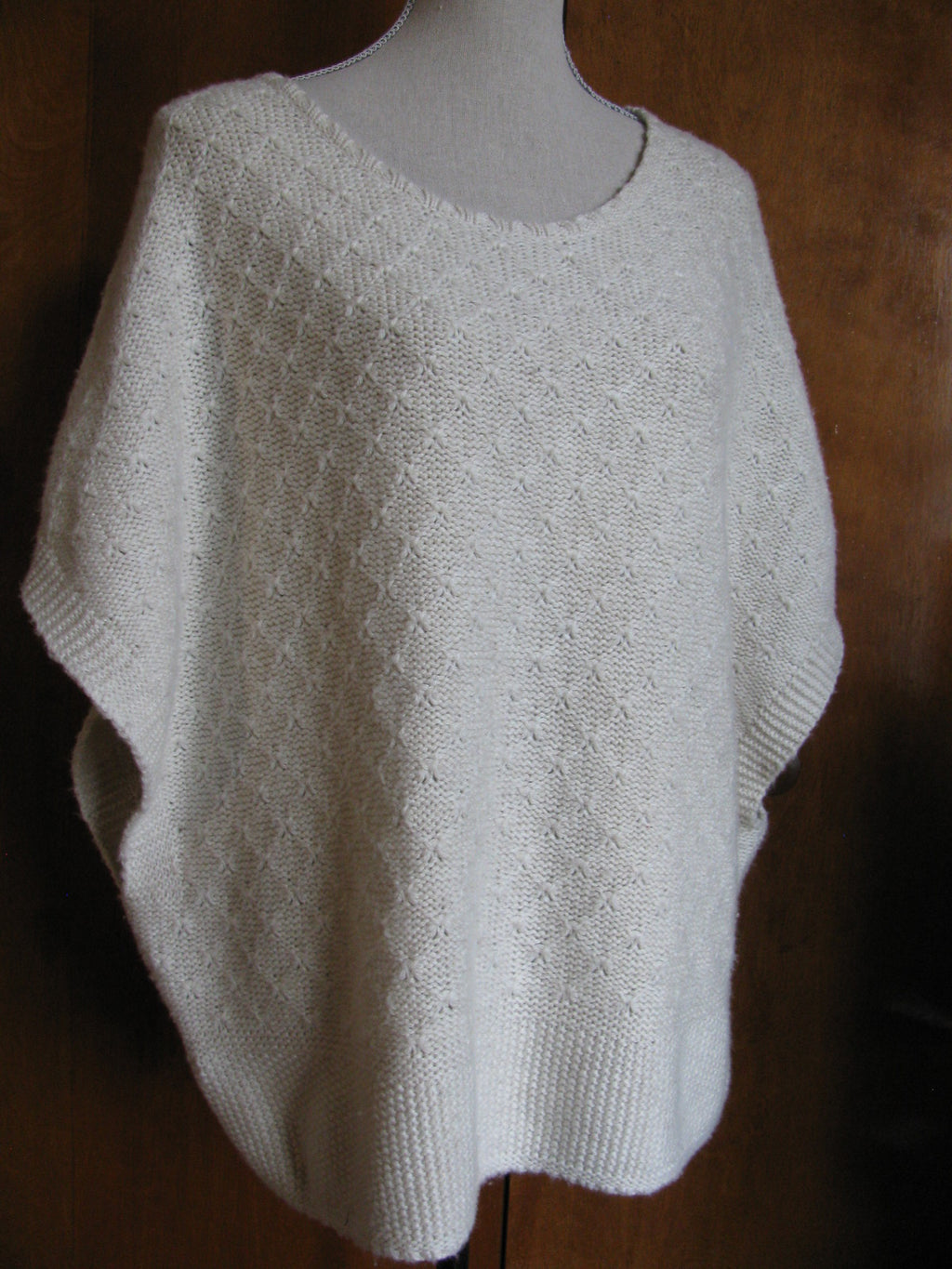 Gap women's ivory gorgeous dolman vest size large NWT     