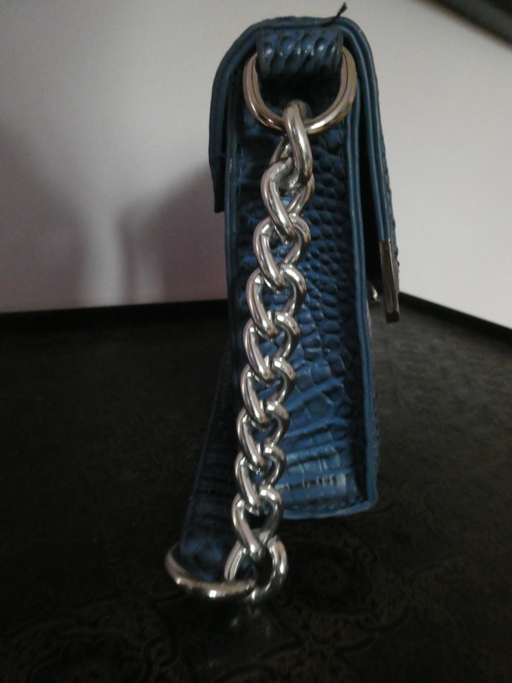 Mark Fisher Women’s Purse Handbag Blue Croc Print Faux Chain Clutch Silver Snap