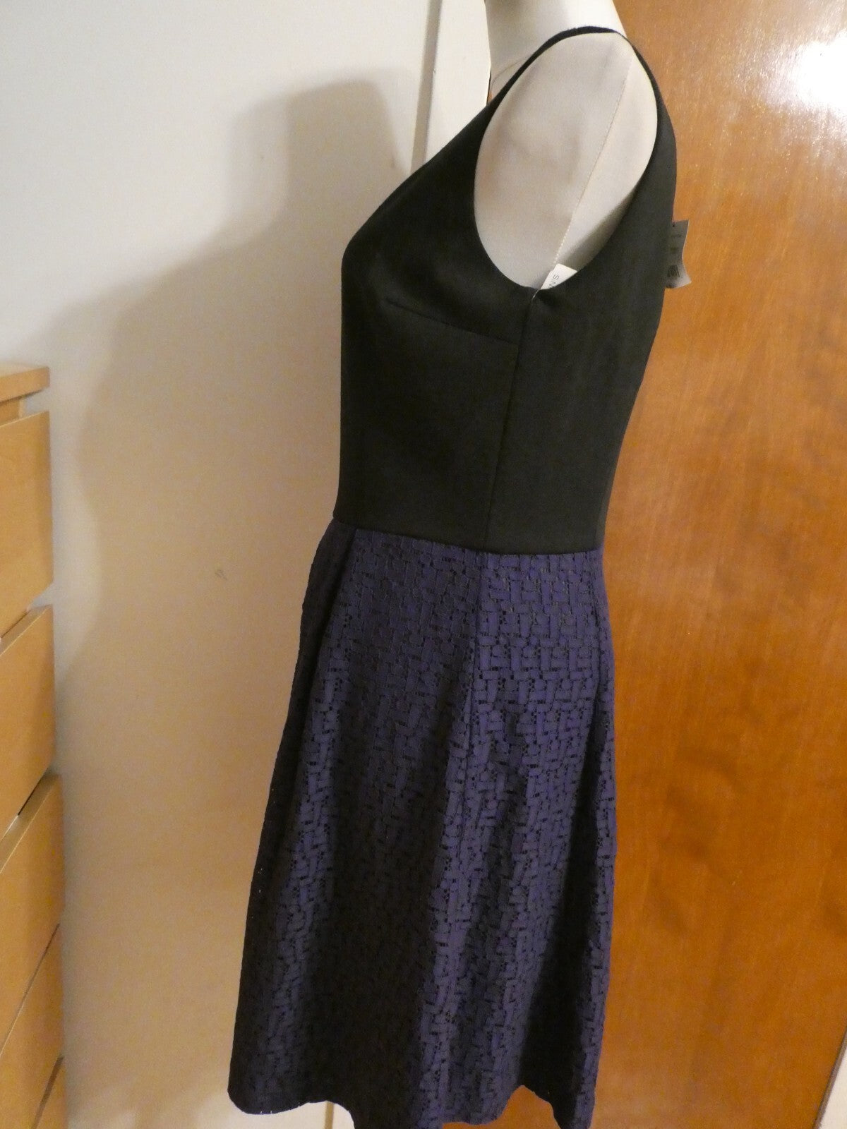 Tahari women's pleated moscow violet dress size 10