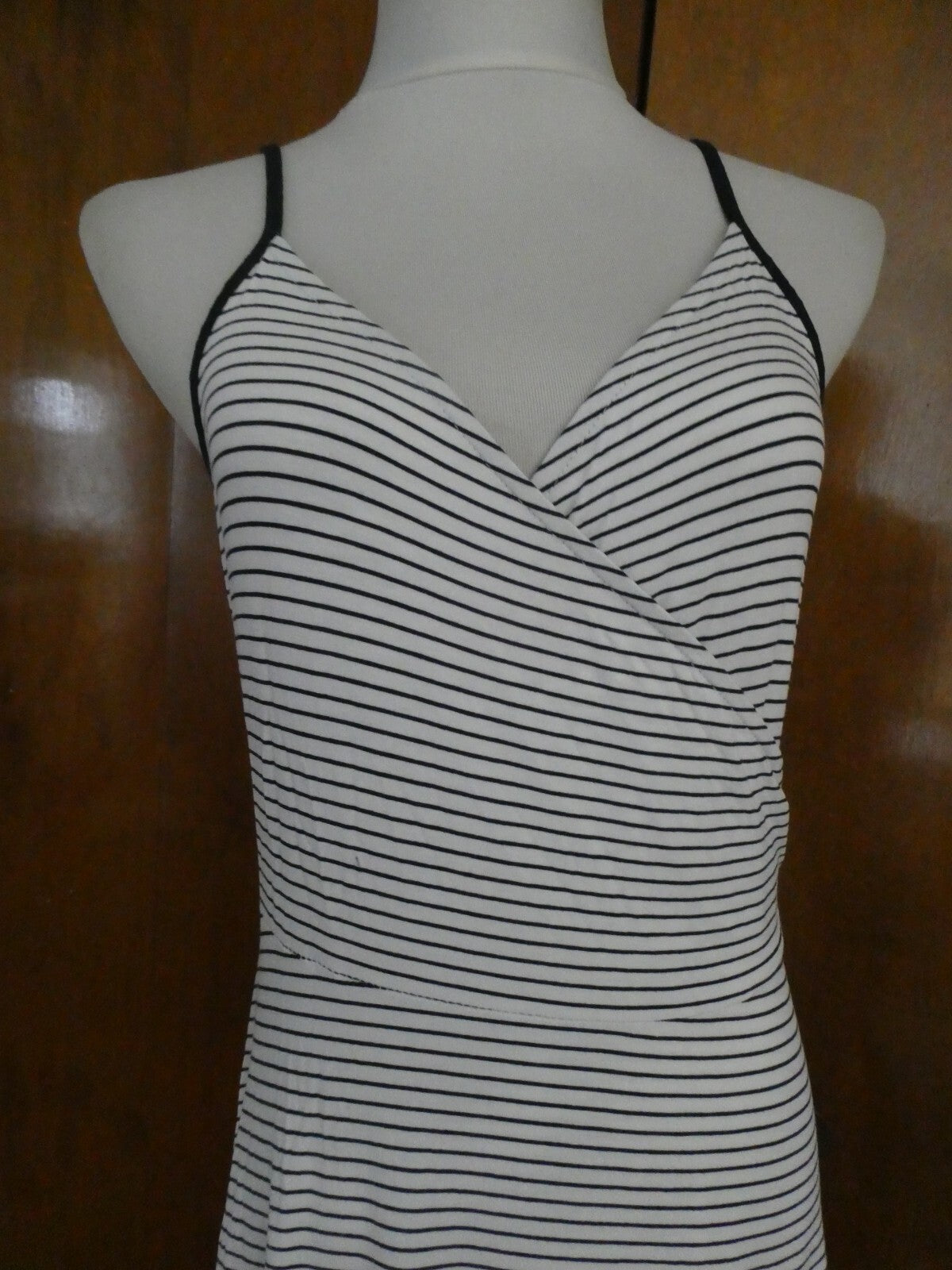 Gap Women's Stripped White/Black Tie-Waist Midi Wrap Dress Size Large Xlarge