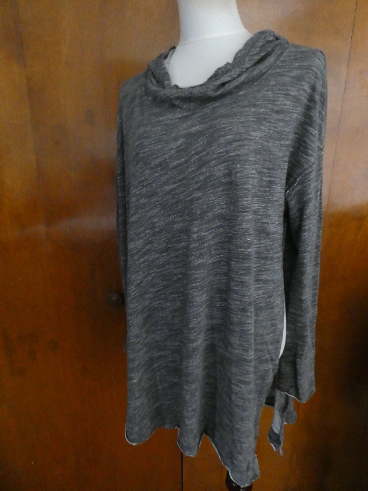 FREE PEOPLE Women’s Beach Gray Comb Long Sleeves Hood Sweater Dress M-L