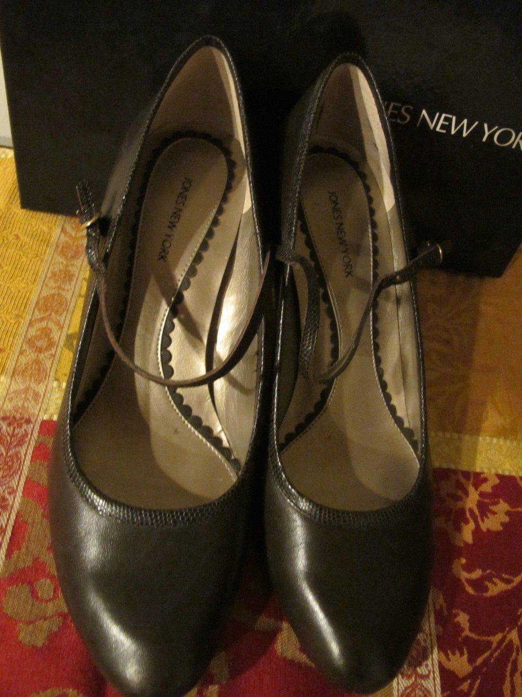 Jones New York Women’s Brown Leather Ankle Strap Shoes Size 7.5