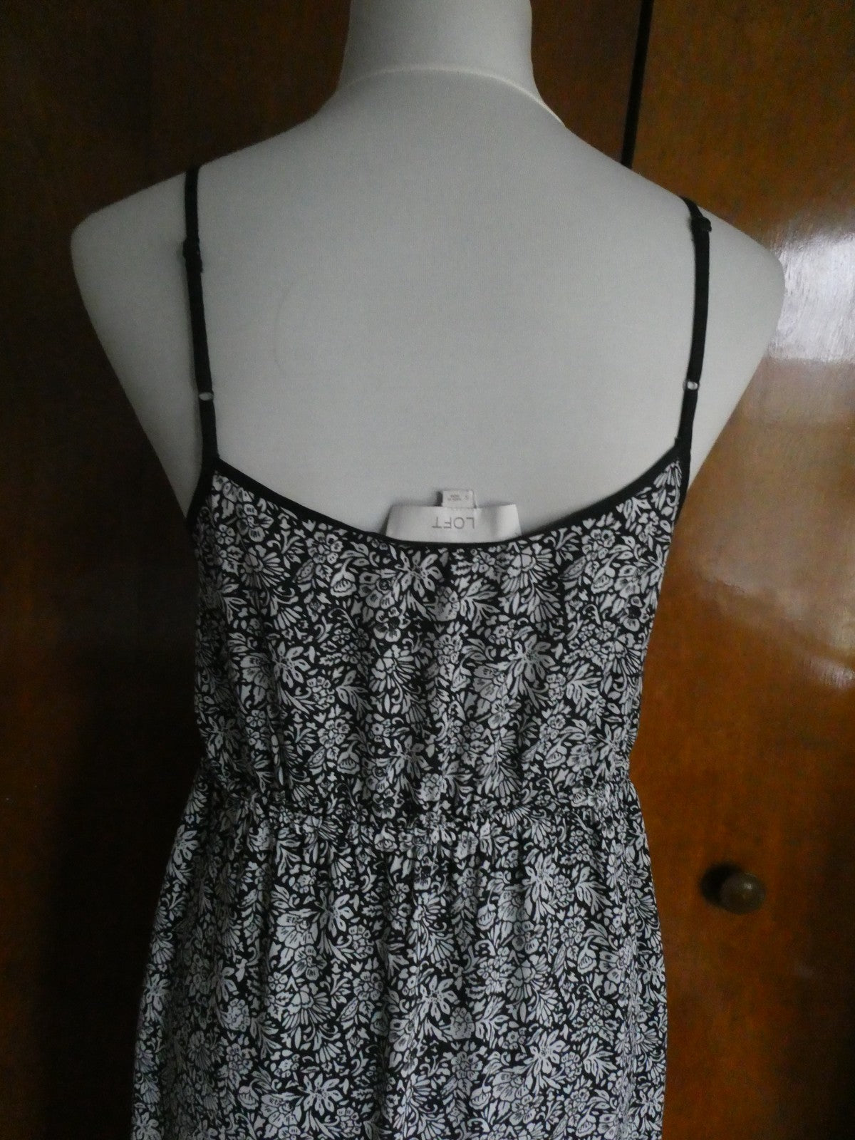 Maxi Dress Size S Black White Floral Sleeveless Elastic Waist LOFT Size Small