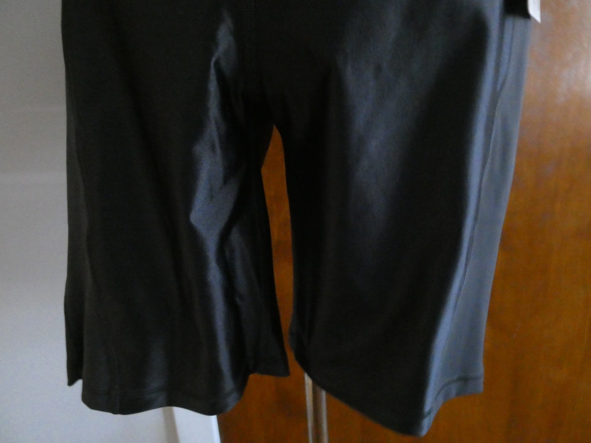 Lululemon Satin Shine Panelled HR Short 8" Wordmark Coal Black Size 14 NWT