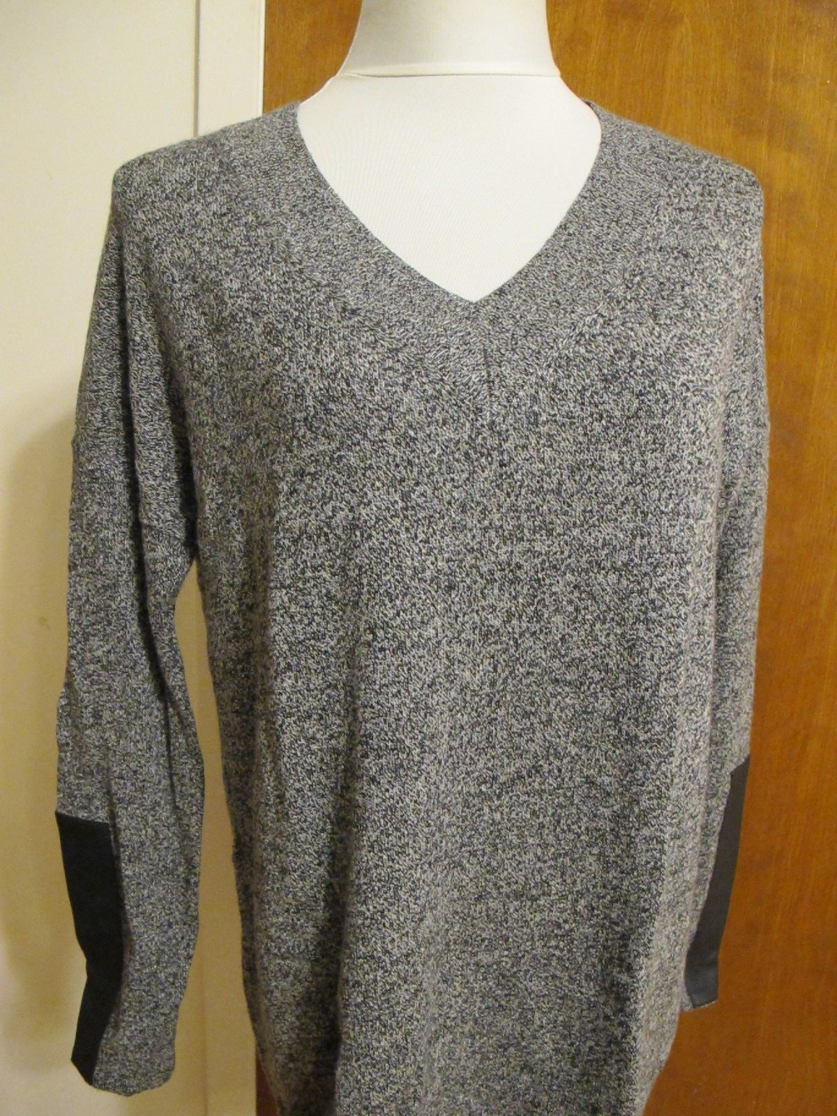 Bloomingdale's women multicolor 2ply cashmeret trim polyurethane sweater Medium 