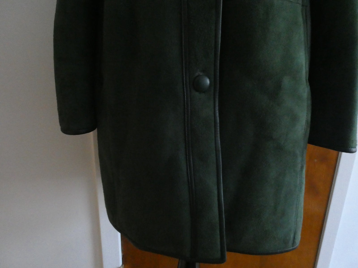 Women’s Green Shearling Sheepskin Mid-Long Winter Coat Made in Spain Size 10 NWT
