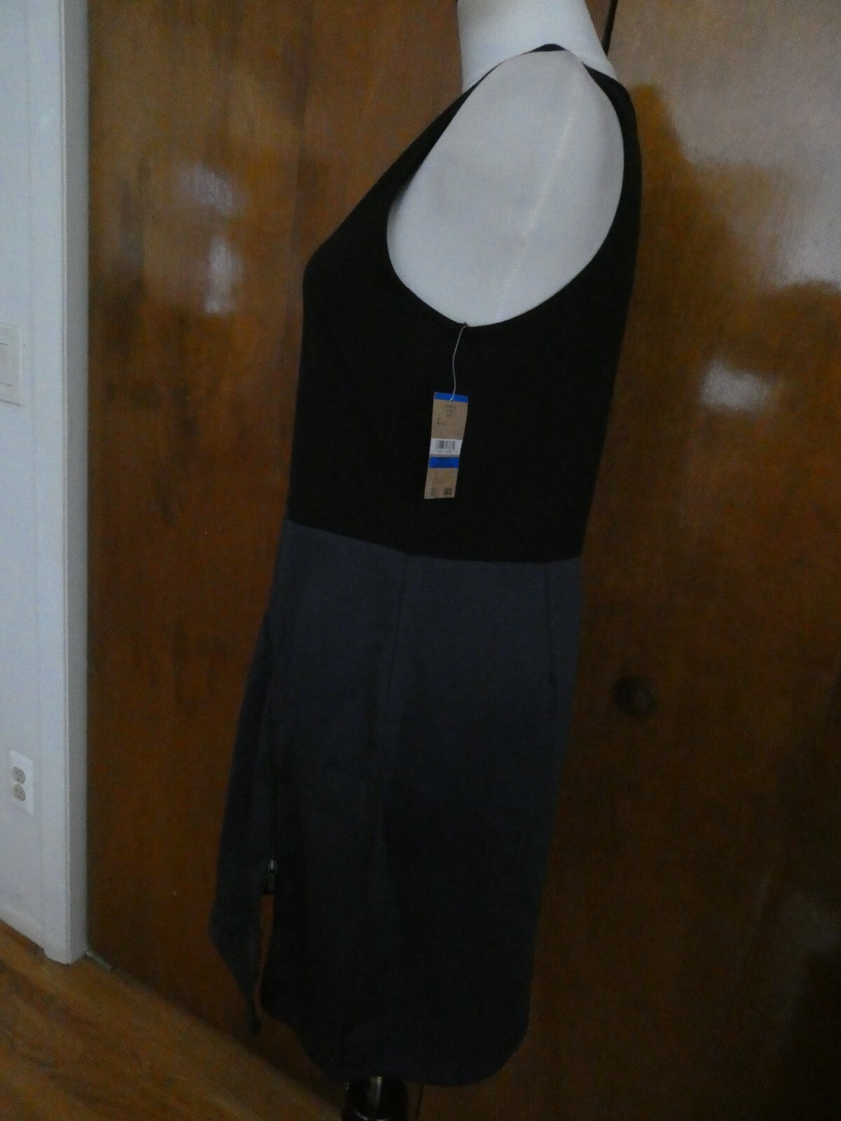 Rachel Roy women's stylish detailed black/navy dress size Xlarge (fits Large)
