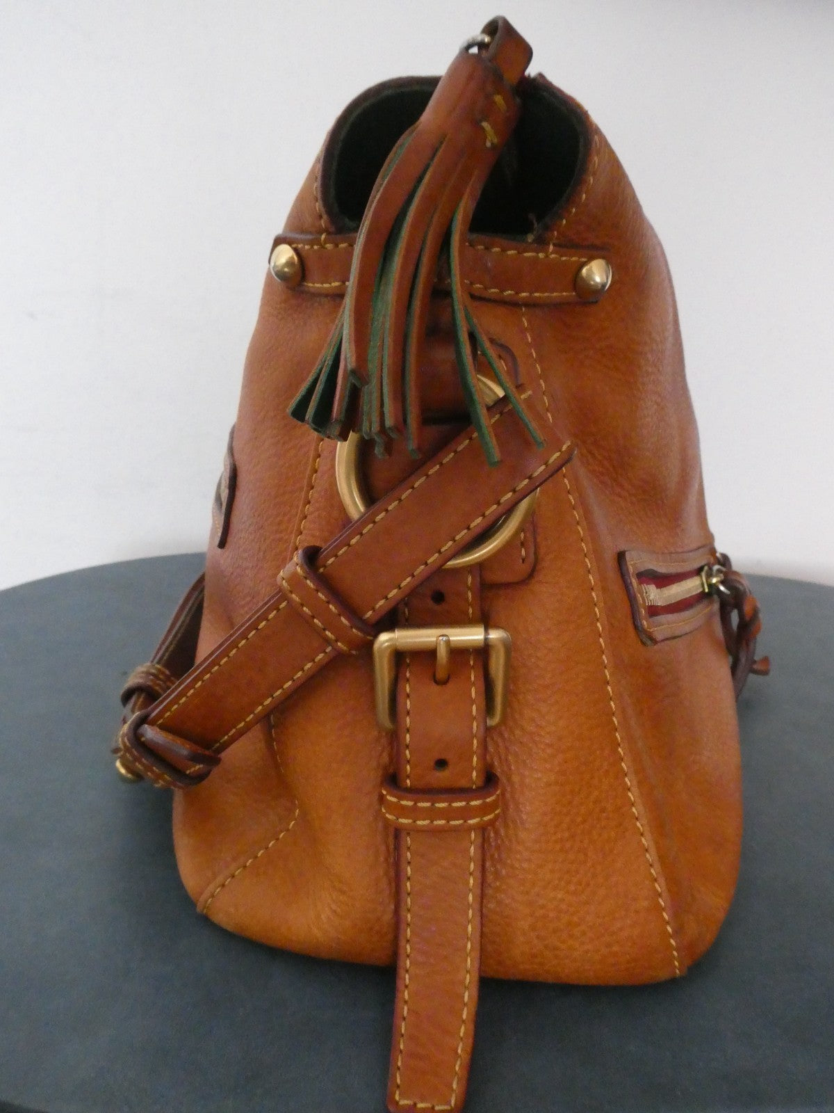 Vintage Dooney & Bourke AWL British Tan Leather Large Hobo Shoulder Bag USA