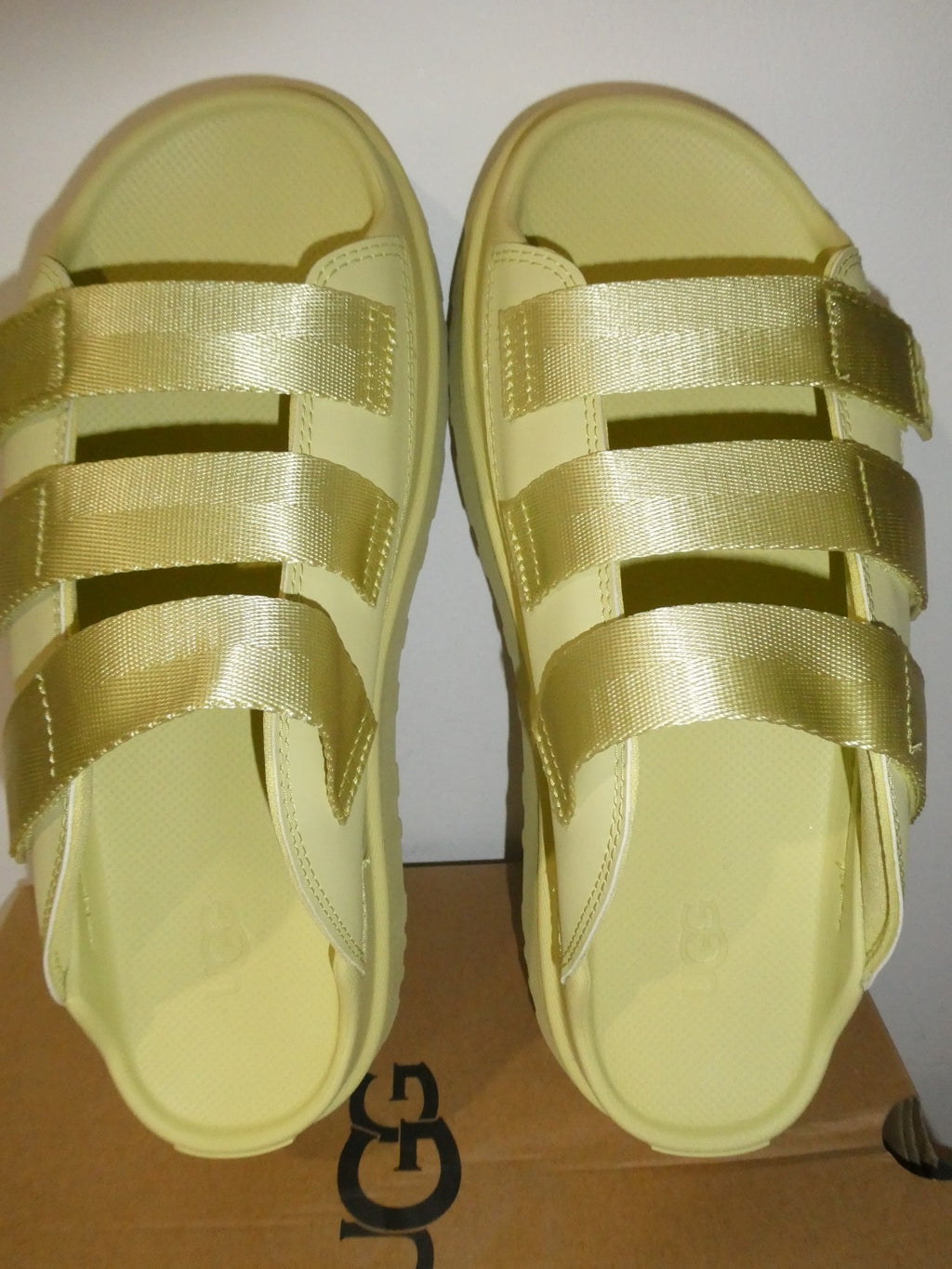 UGG GoldenGlow Slide Sandals Women Yellow Platform 1167430 Adjustable Straps 10
