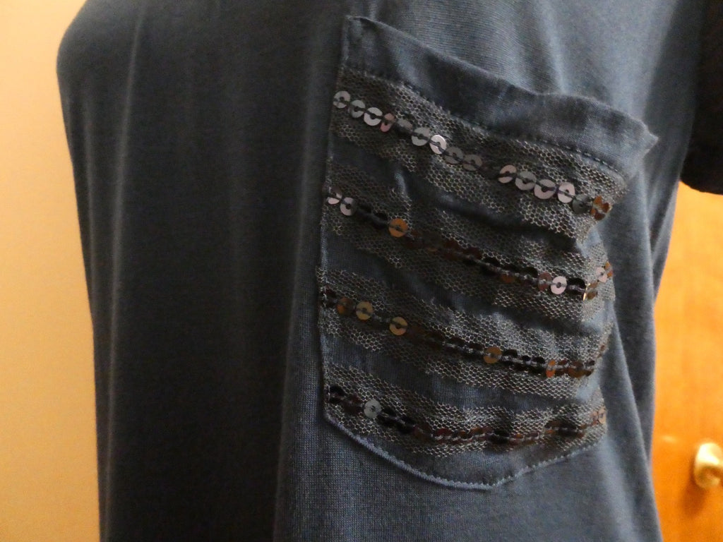 GAP Women's Top Size Large Navy Blue Sequined Pocket Short Sleeve 100% Rayon NWT