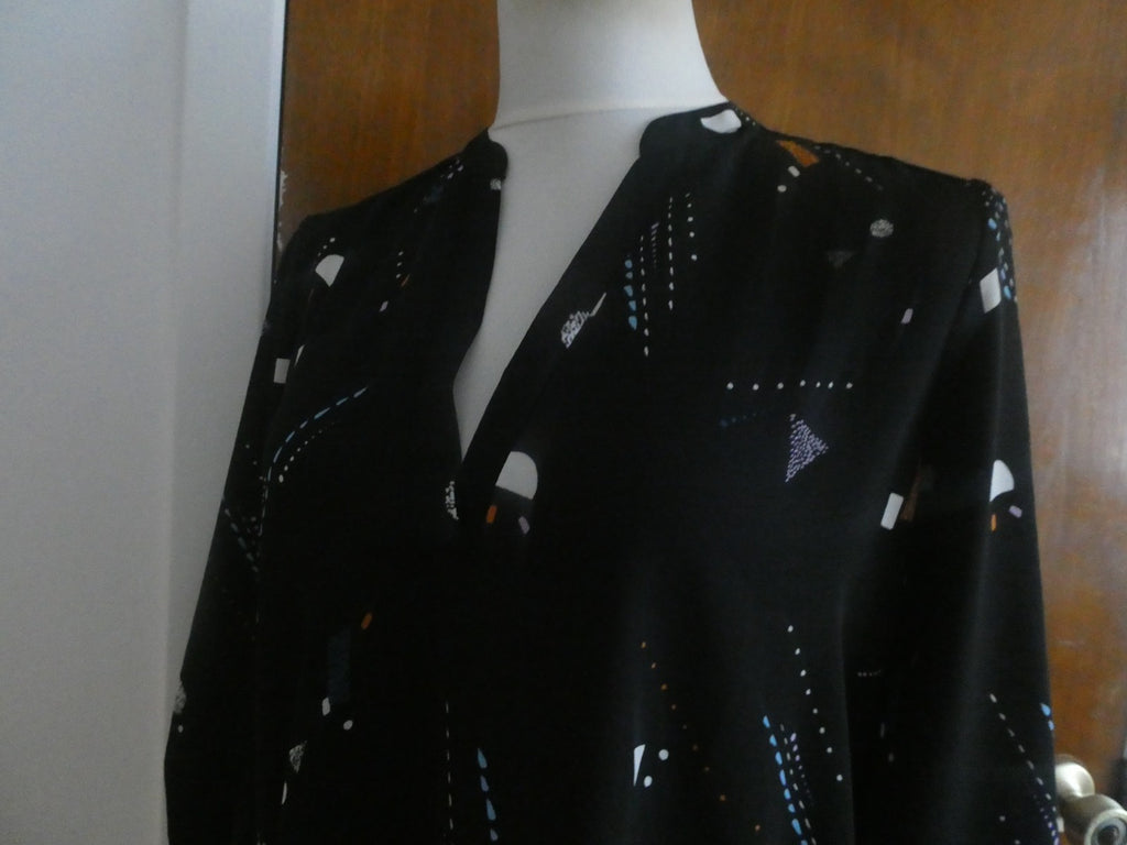 Lush women's black multicolor 3/4 sleeves top size Medium
