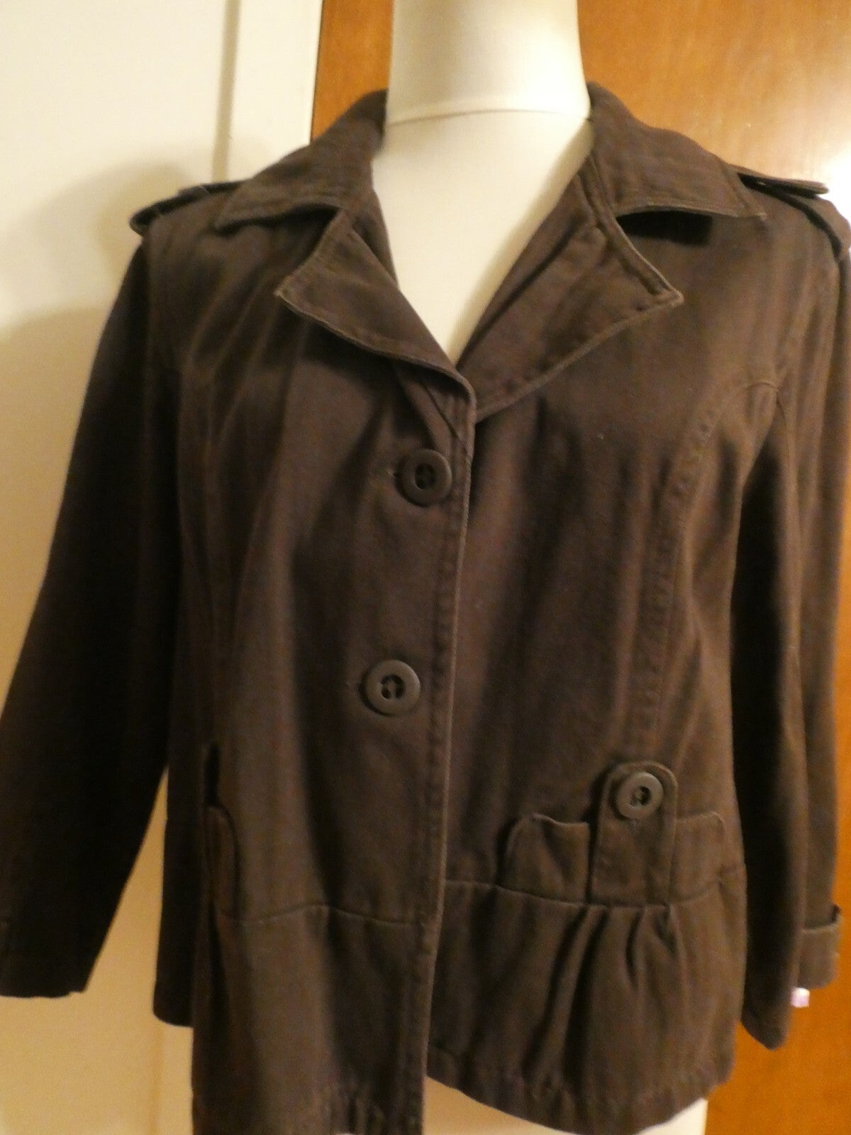 Coffeeshop women’s brown 3/4 sleeves detailed blazer jacket  XLarge new w/tag