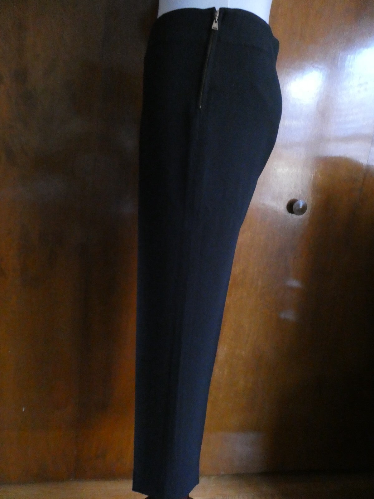 Louis Vuitton Slim Cropped Dressing Pants Black Size 36 France ECC-W05