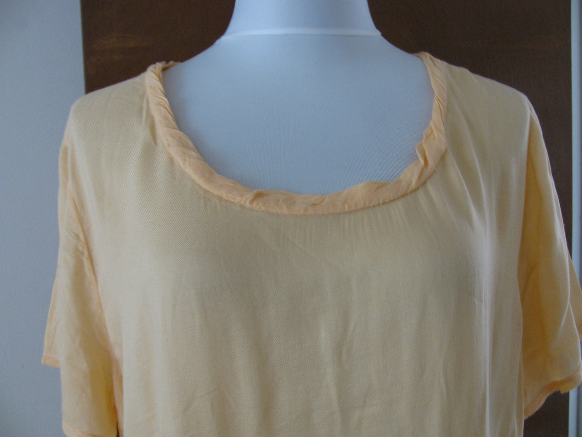 American Vintage women's viscose stylish apricot top Medium New