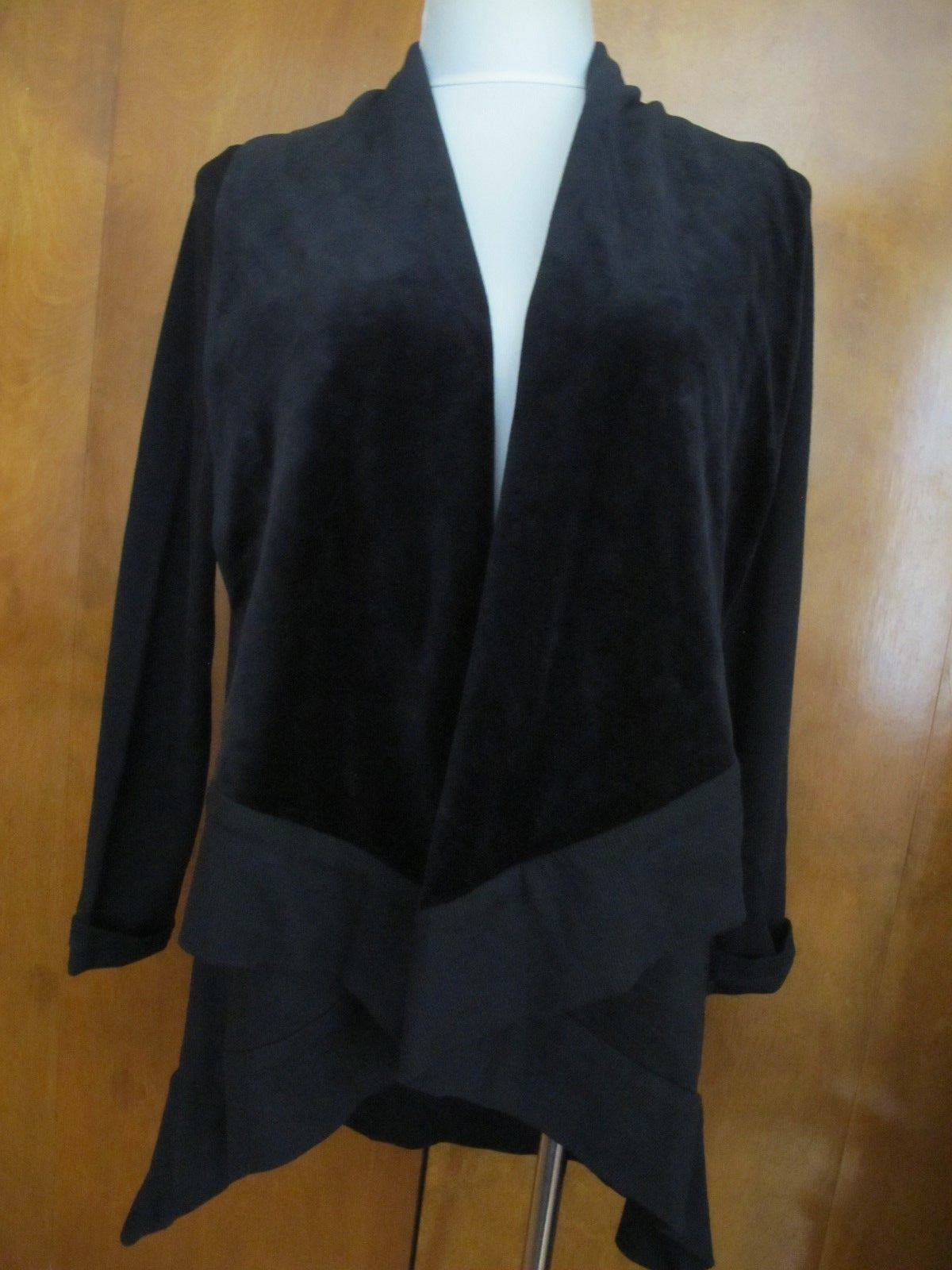 Adrienne Vittadini cardigan women's black flannel open front  Saks Off 5th Large