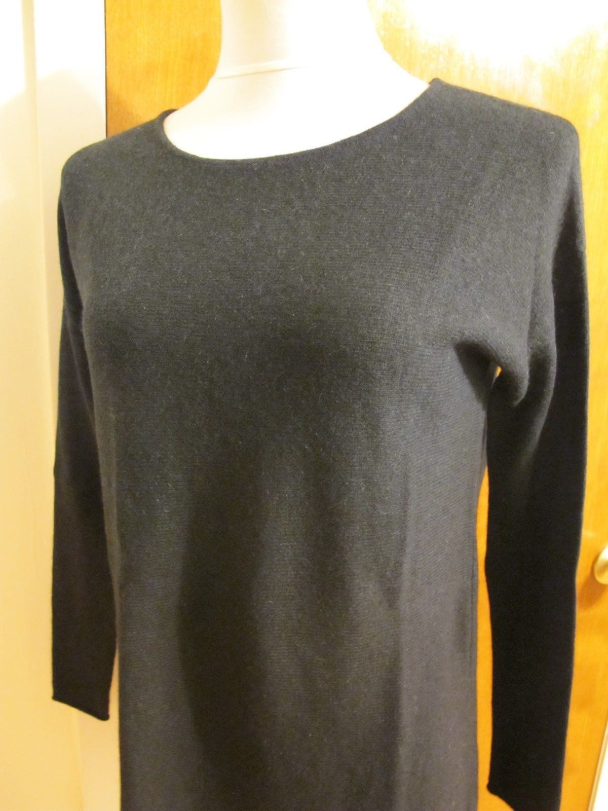 By Bloomingdale’s Womens Marled Evergreen Black Cashmere Sweater XS 