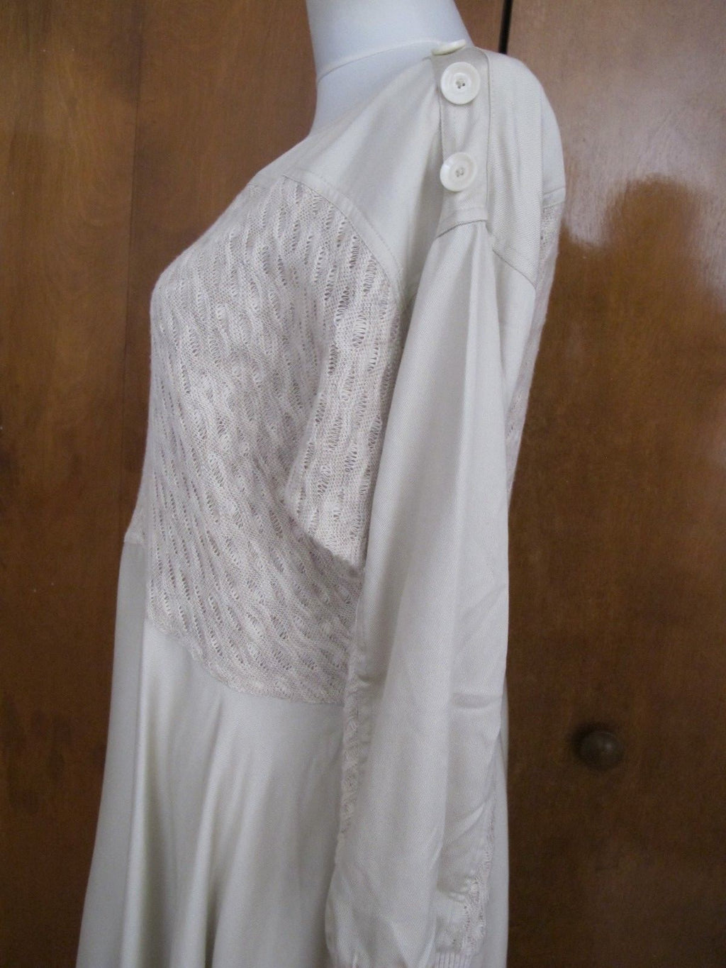  Anthropologie Women’s Beige Detailed Long Sleeves Dress  New