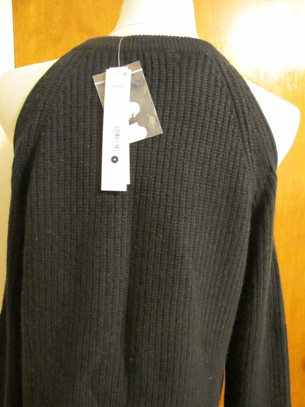 Bloomingdale Aqua Women's Black Cashmere Cold-Shoulder Detailed Sweater Medium