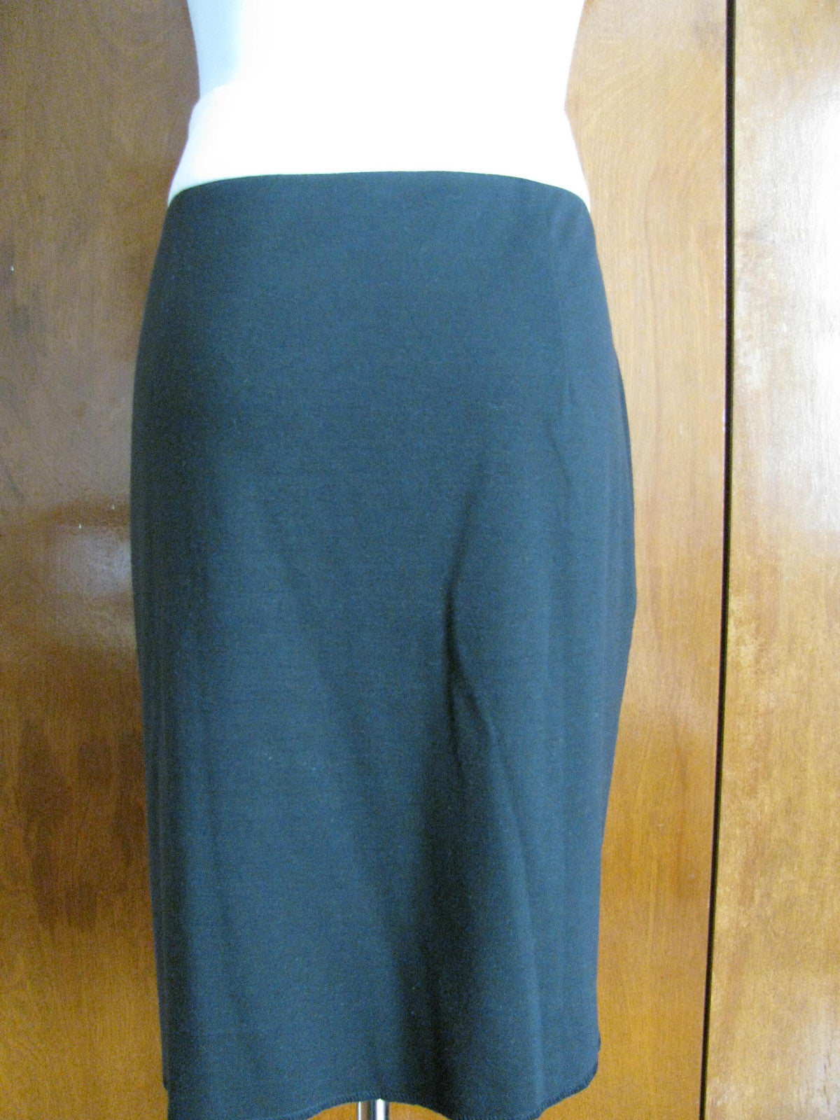 Essentials by ABS women's black/white skirt size 14