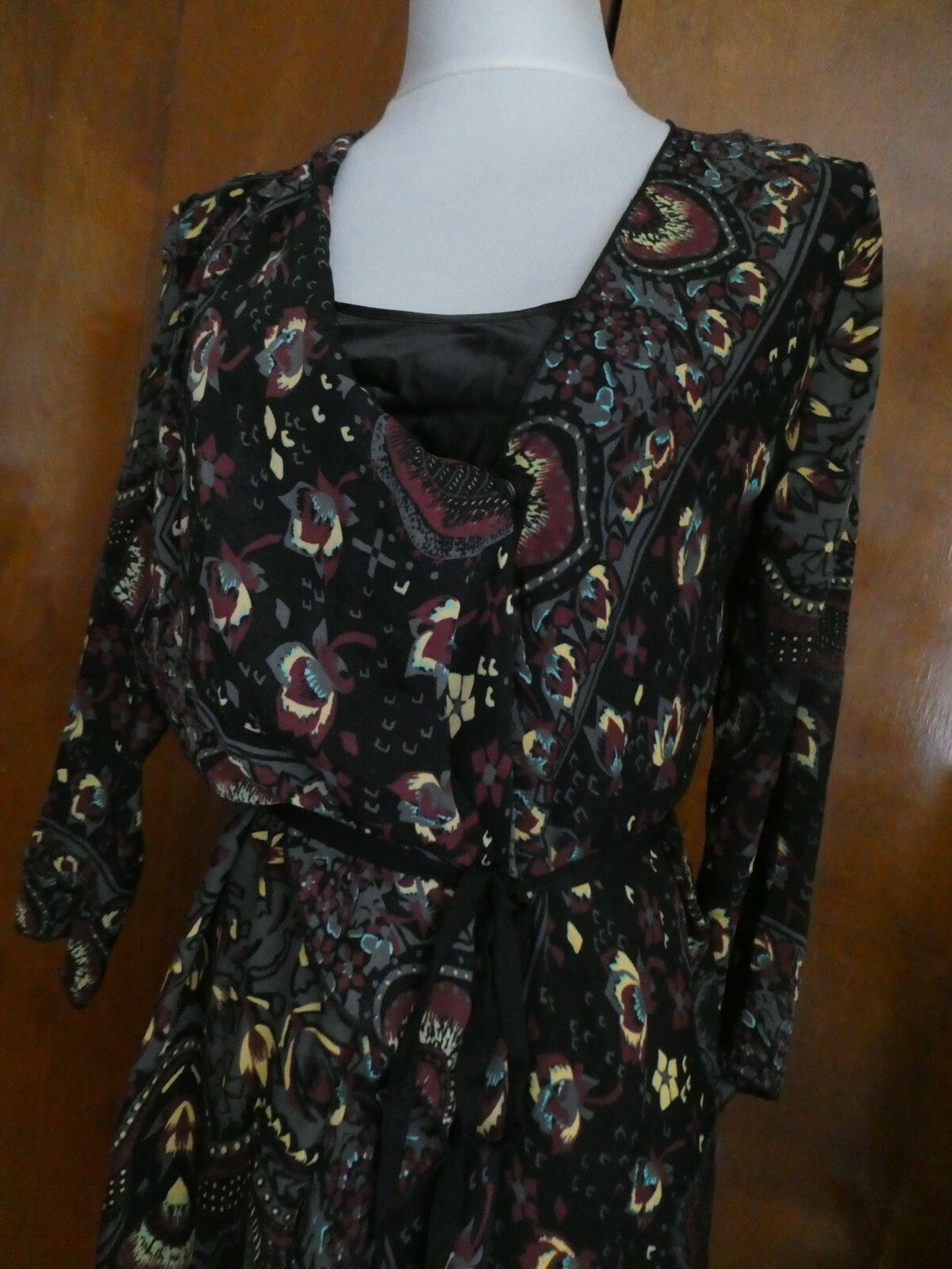Rachel Roy women’s multicolor material belted scarf dress Size Small