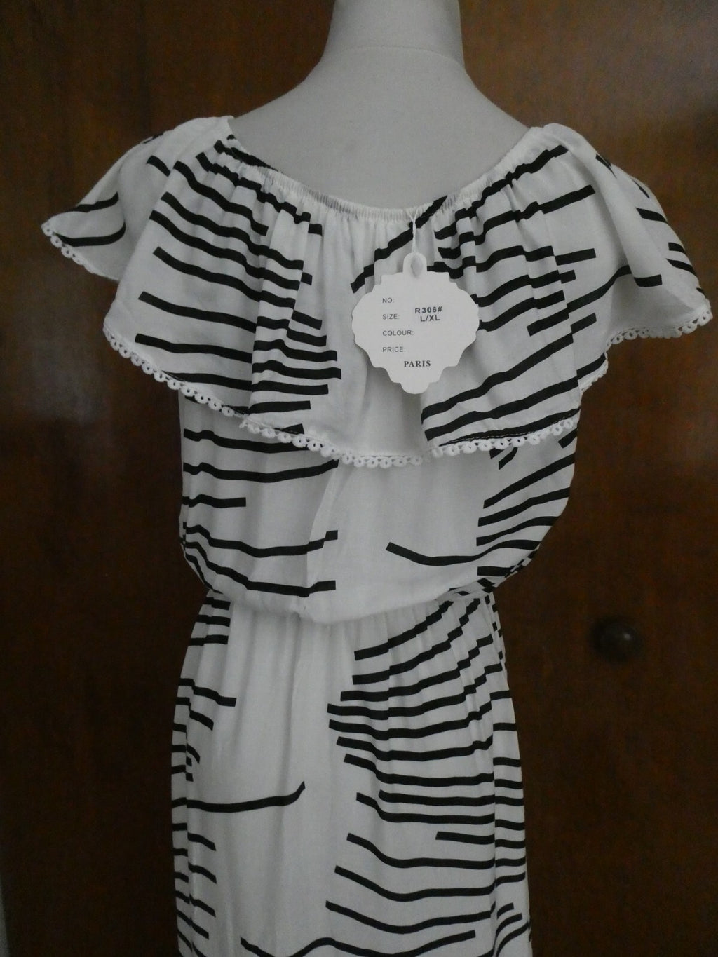 J.Stars Sexy Maxi Dress Off Shoulders Ruffles Multi-Color White/Black Size L/XL
