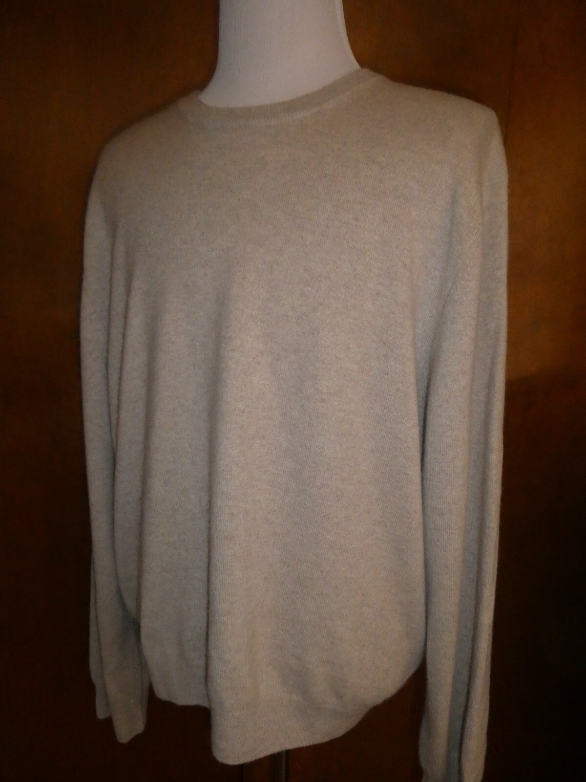 Bloomingdale's men's oatmeal cashmere crewneck sweater size XXL