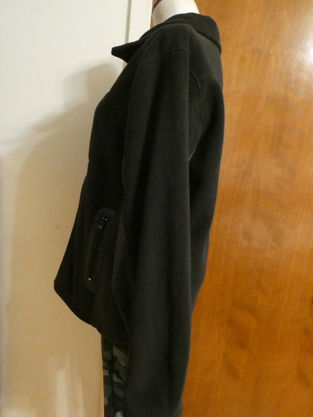 XIOS Inspired Garment Full-Zip Fleece Black Unisex Junior Jacket Size Large