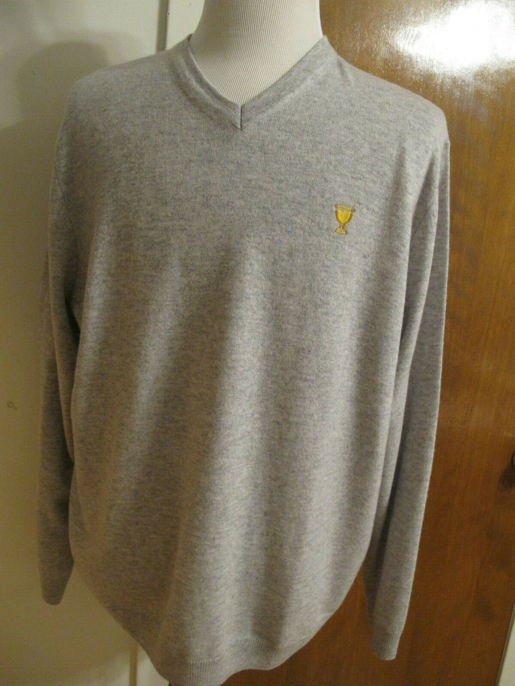 Lacoste men's chalkboard heather cashmere V-neck sweater 3XL (fits 2XL) 