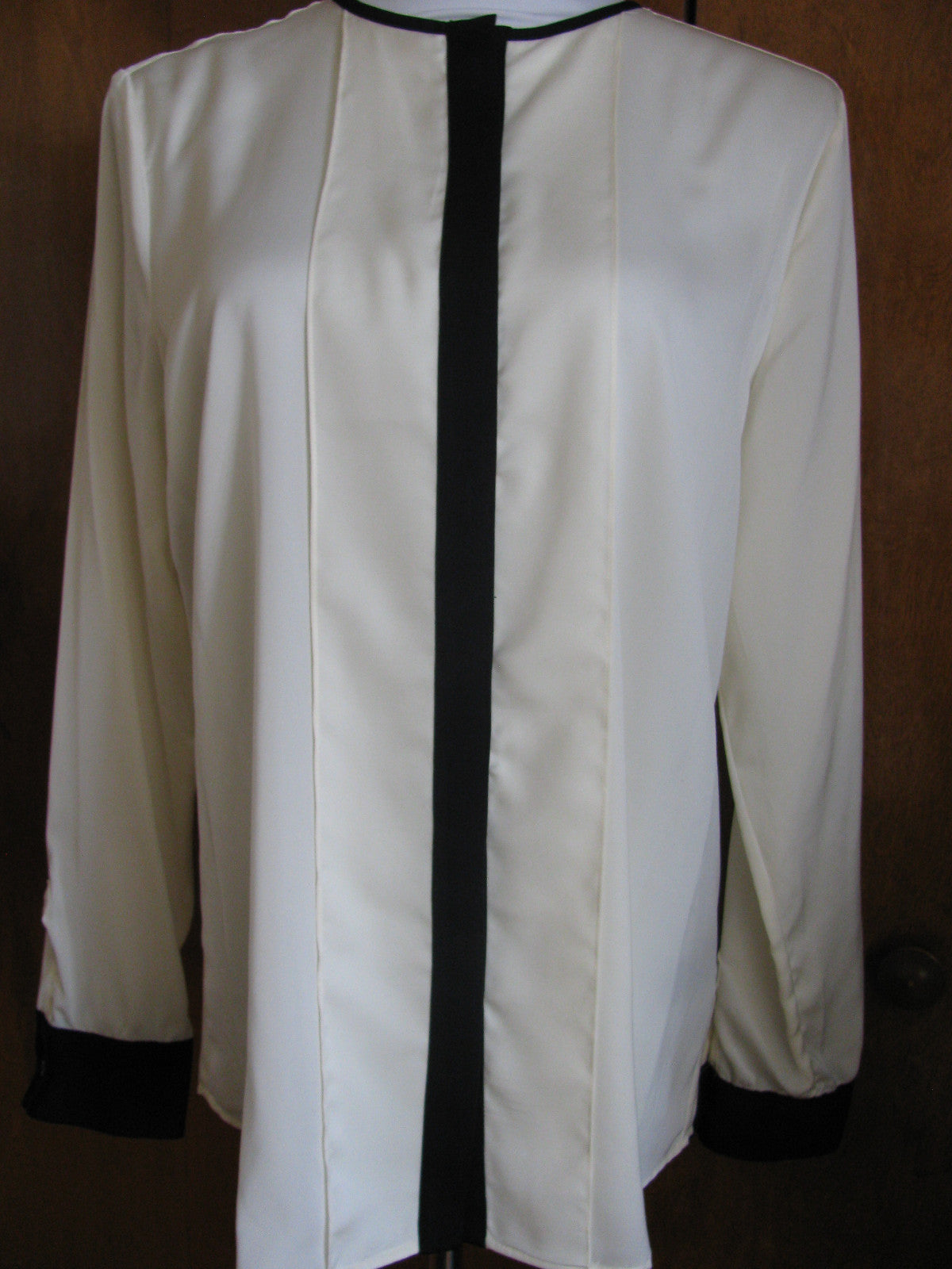 Ralph Lauren women's cream black detailed top New