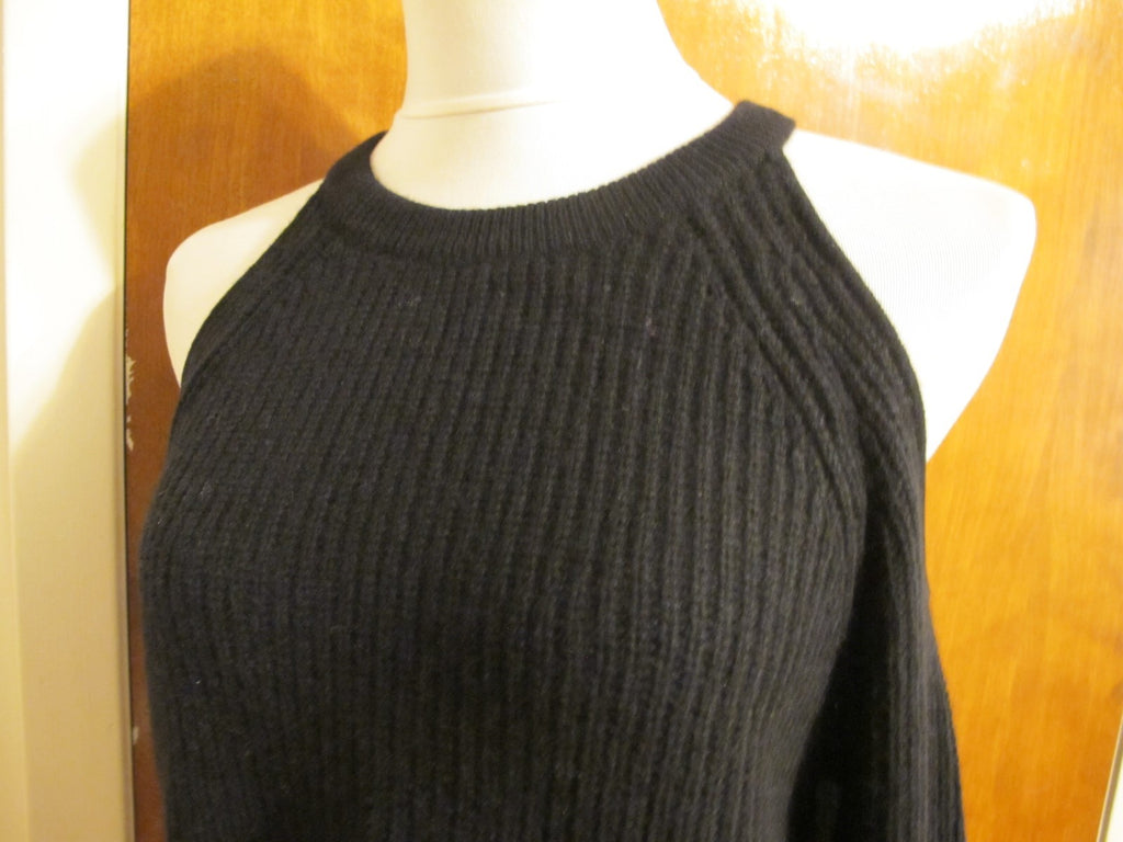 Bloomingdale Aqua Women's Black Cashmere Cold-Shoulder Detailed Sweater Medium
