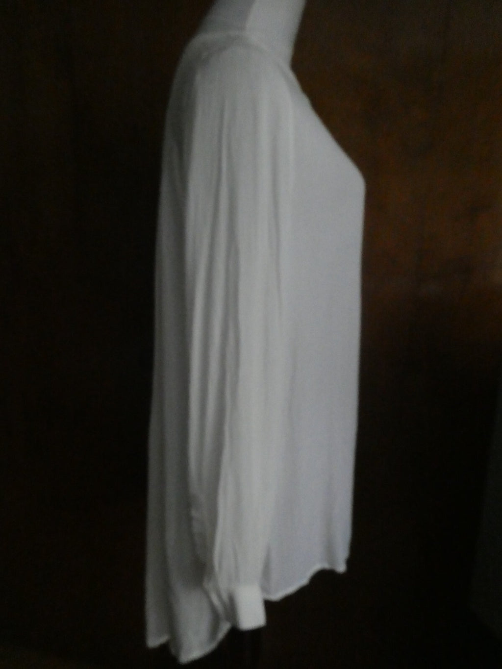 Free People women's ivory long sleeves rayon tunic top size Medium
