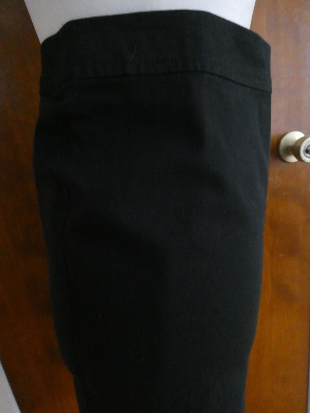 Bebe Black Pencil Skirt Button Front Lined Cotton Knee Length Chic Size 2
