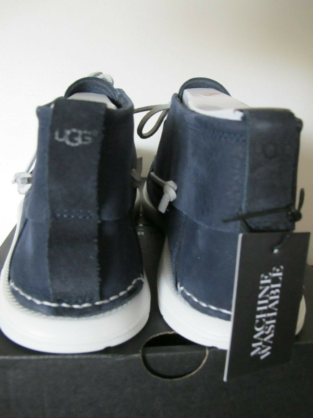 UGG Australia Men's Navy Beach Moc Chukka Leather Boots Size 11 Authentic 