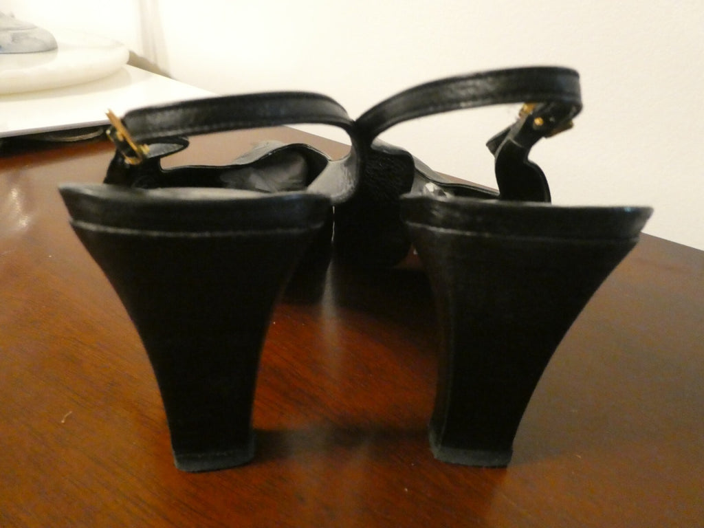 Luchini Women's black leather slingback shoe size 36