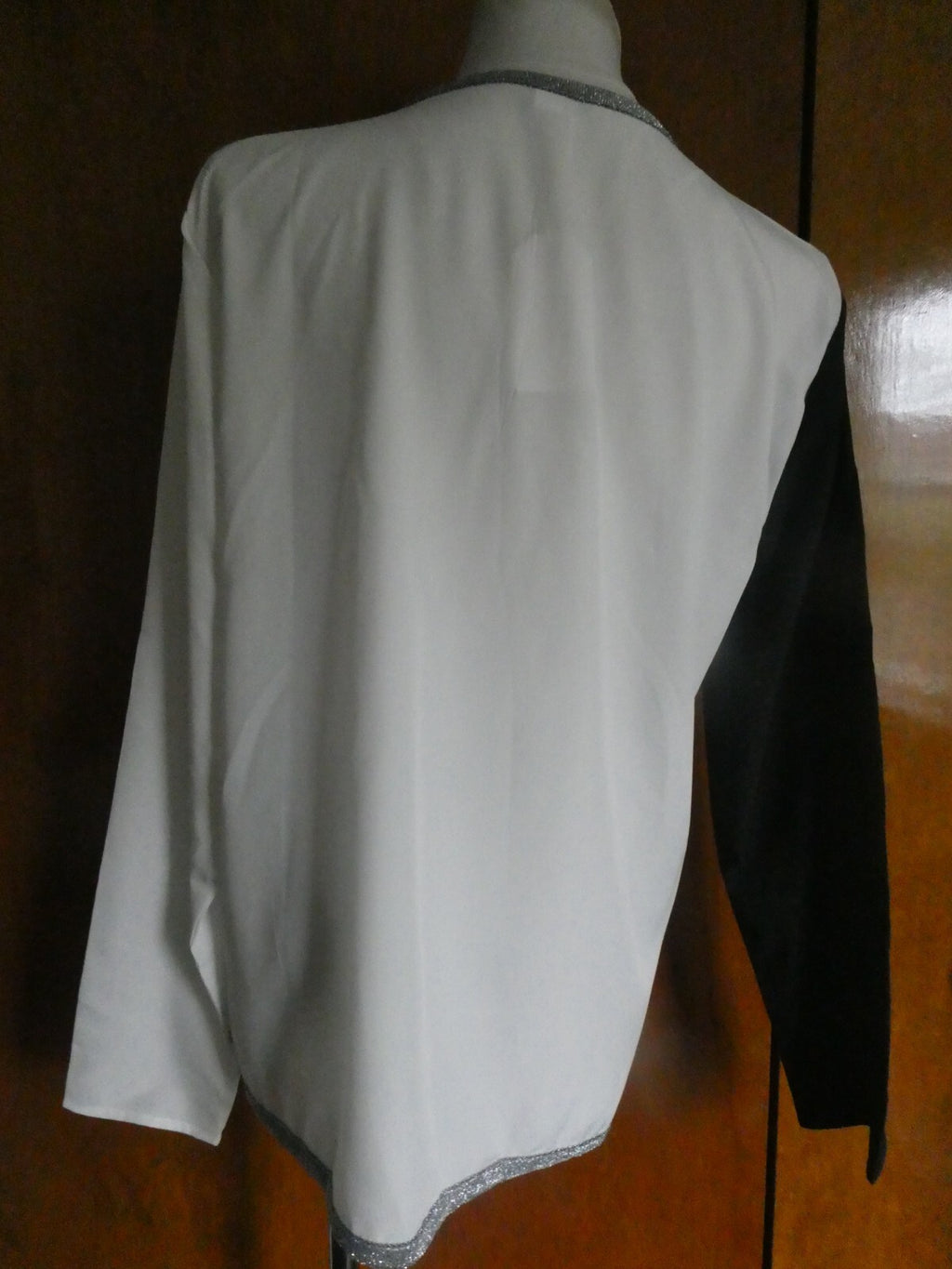 Made With Love women's white/black top XL, XXL- (XL fits L), (XXL fits XL)
