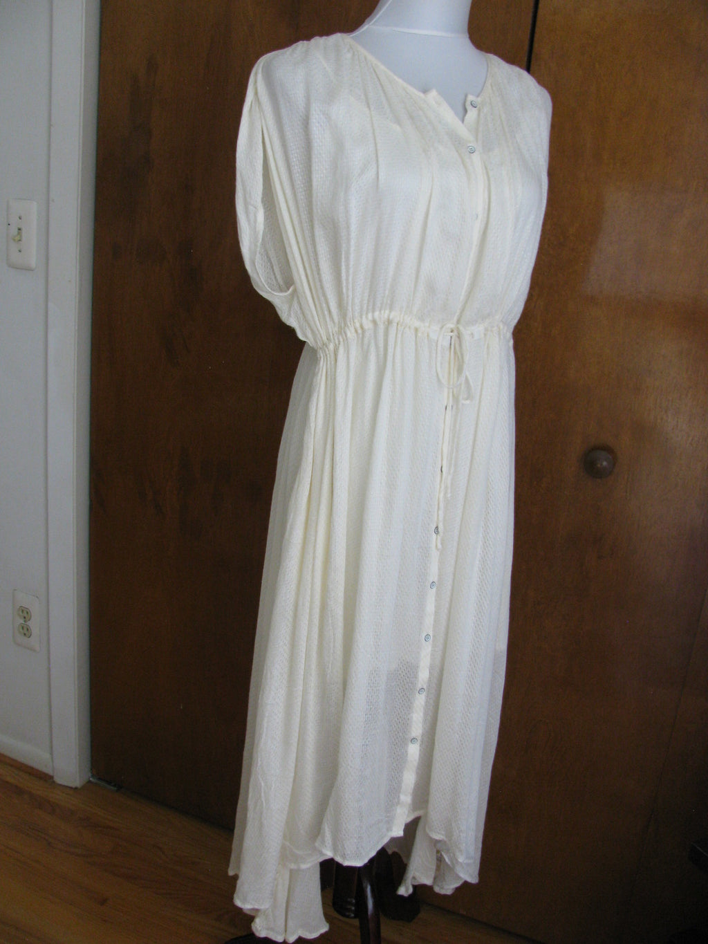 Free People women's off white soft rayon lined asymmetrical hem dress Small New