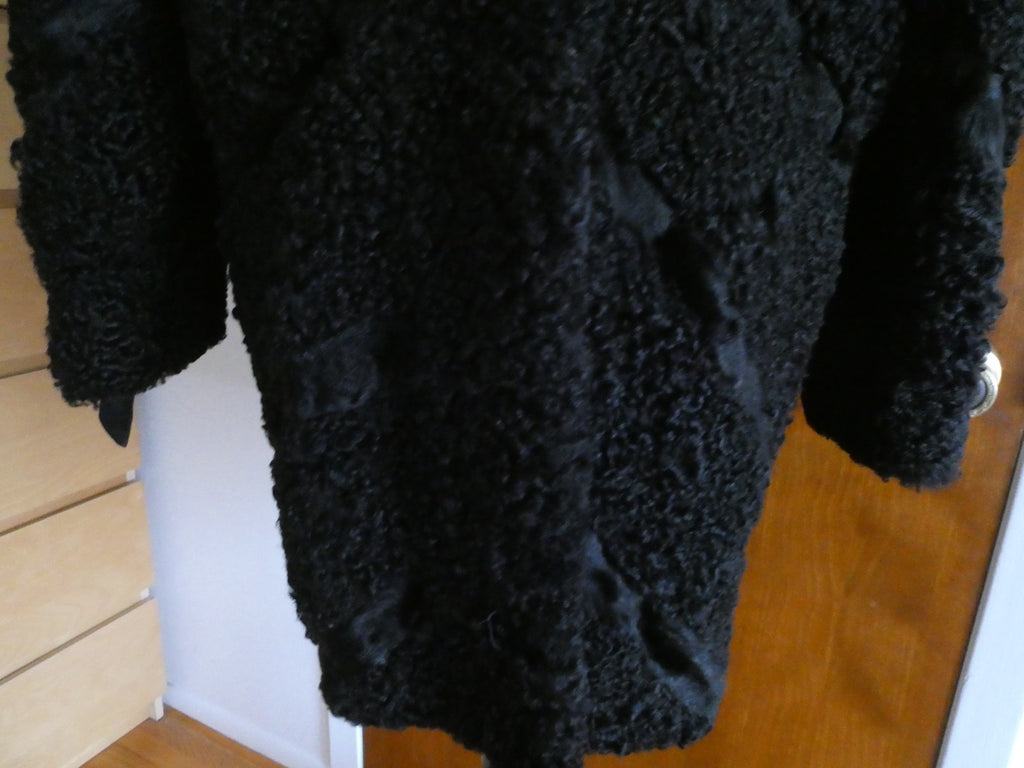 Genuine Fur Karakul Women’s Black Persian Lamb Coat Size Large Made in Moldova