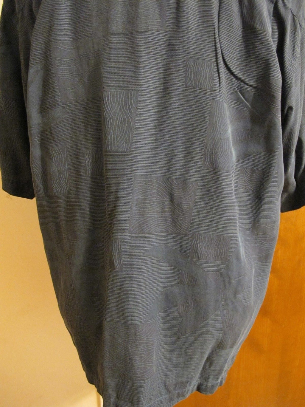 Tommy Bahama Men's Summer Silk Multi Color Blue Black Shirt Size Large 