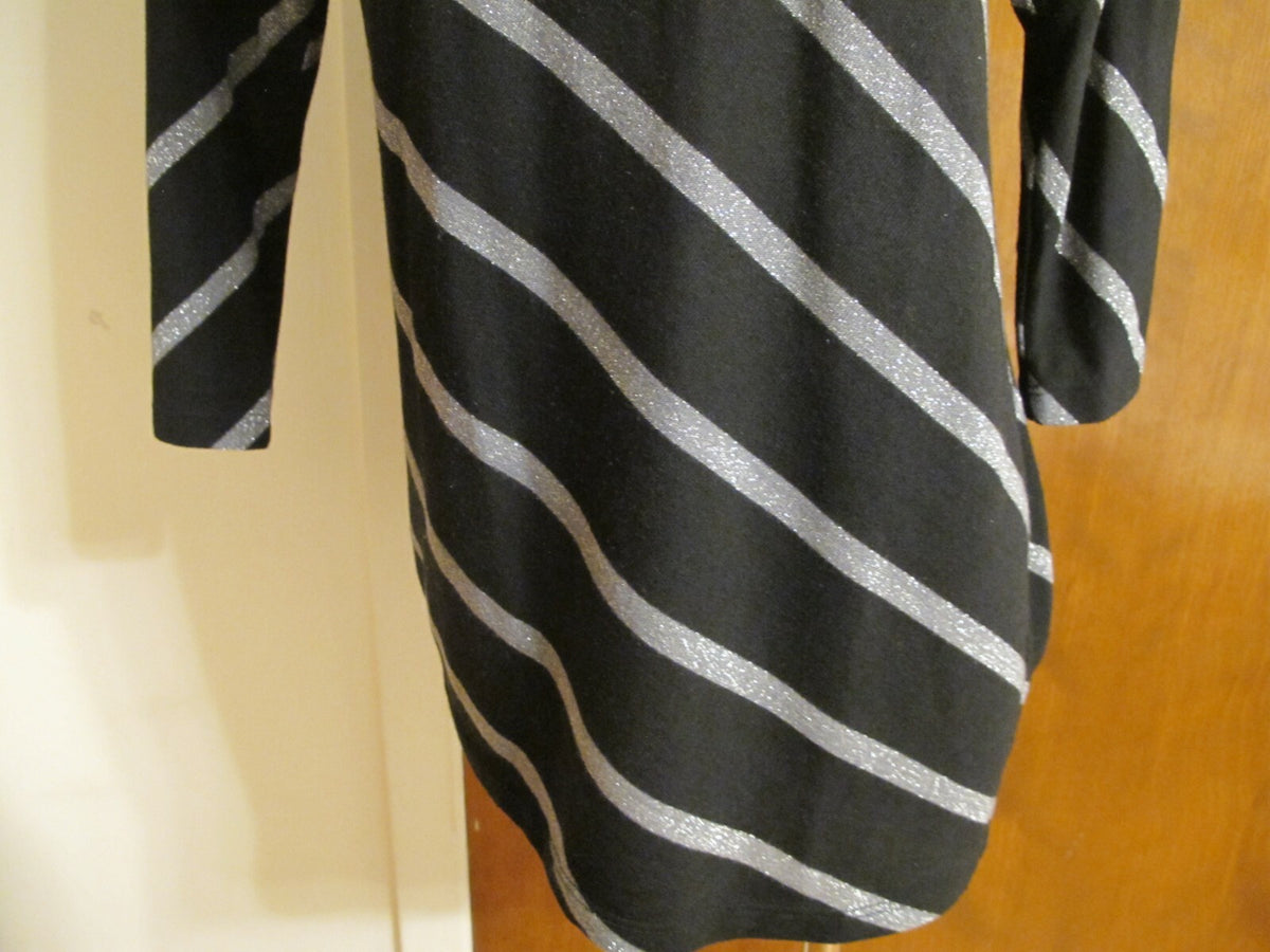 INC International Concepts womens black 3/4 sleeves detailed top Large (Fits M)