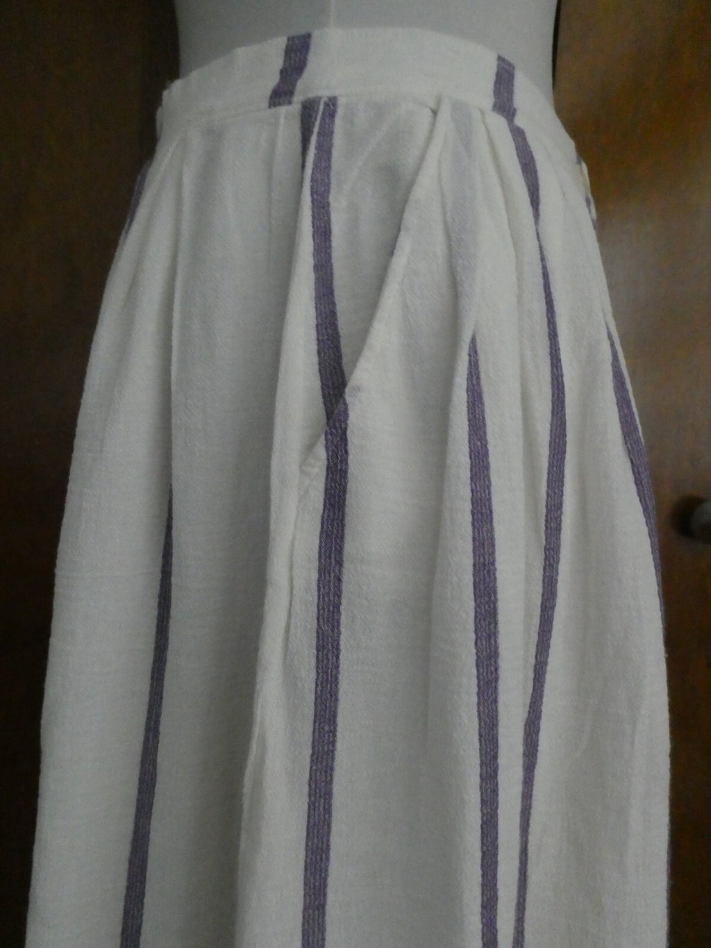 Lucky Brand women's off white full lined pleated pockets buttons skirt small