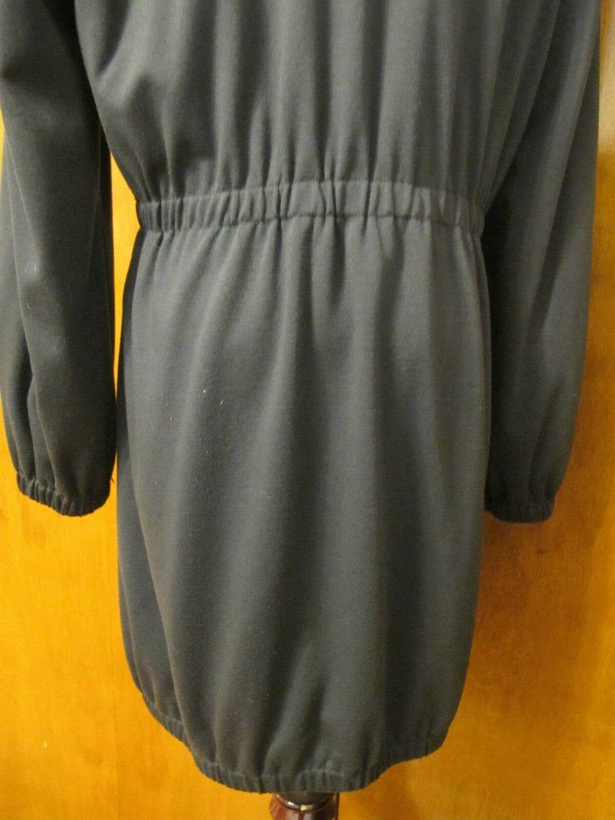 Tahari Women’s Black Long Blazer Jacket Large