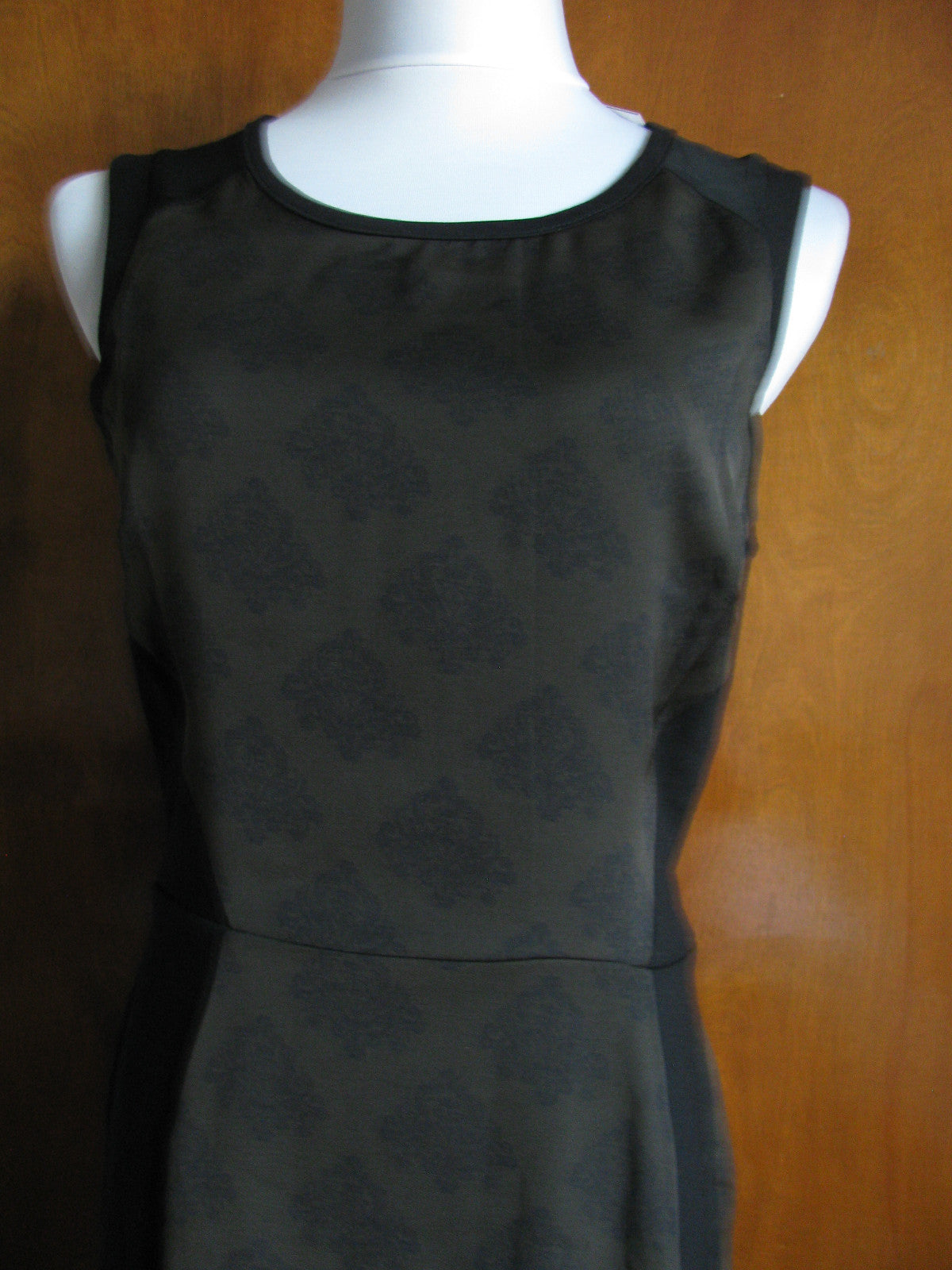 Sanctuary Women Stylish Black Gray Dress XSmall Fit XXS Large Fit Medium New
