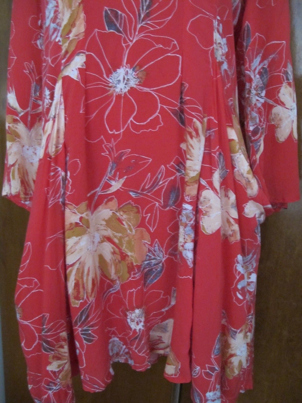 Free People women multi color relaxed fit short lined 3/4 Sleeve rayon dress 10 
