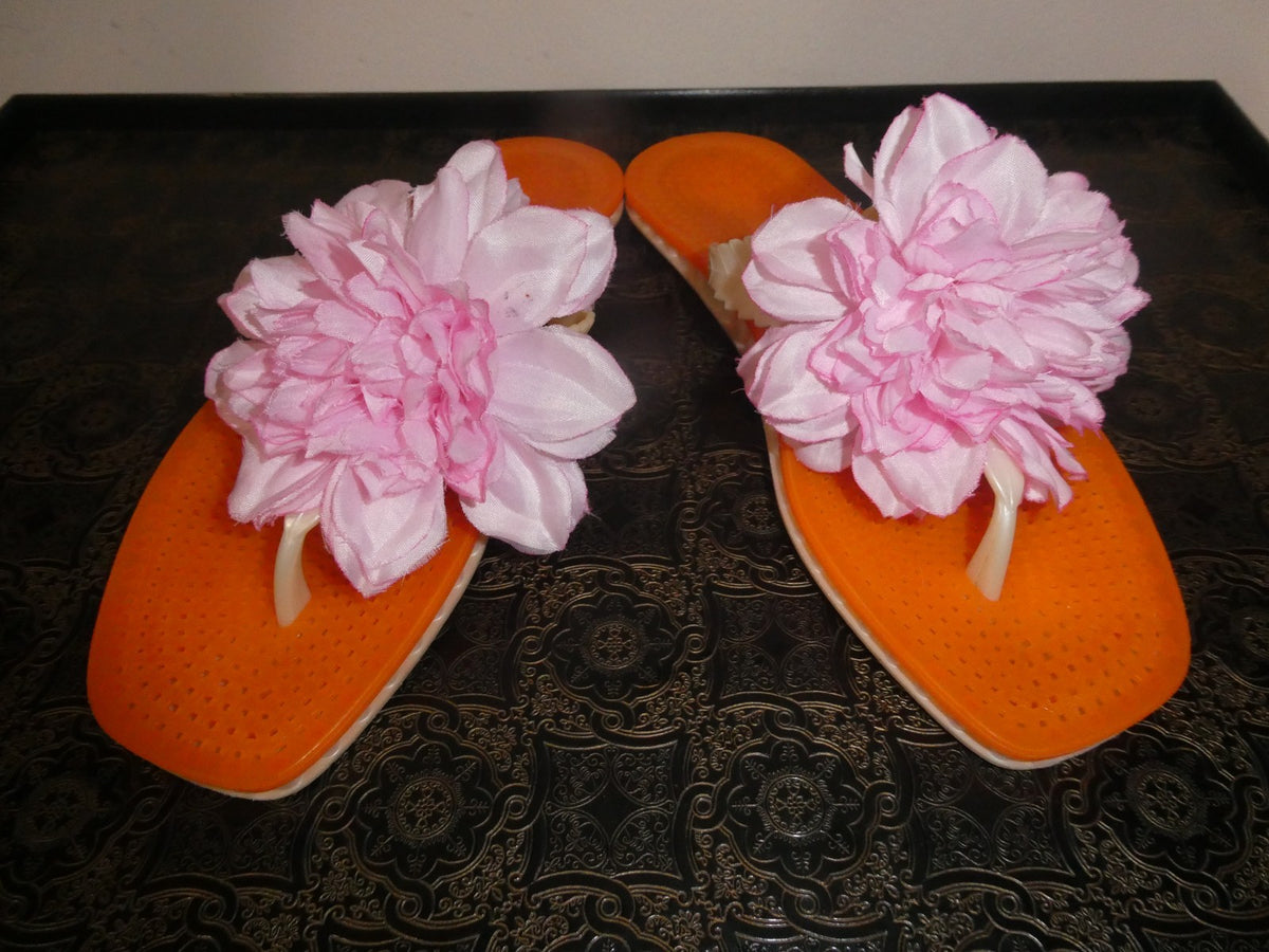 Kate Spade Pink Flowers Beach Pool Jelly Flip Flops Size 7 Made in Italy