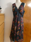 Walter Baker Teri women’s blue floral pleated lined evening dress size 10