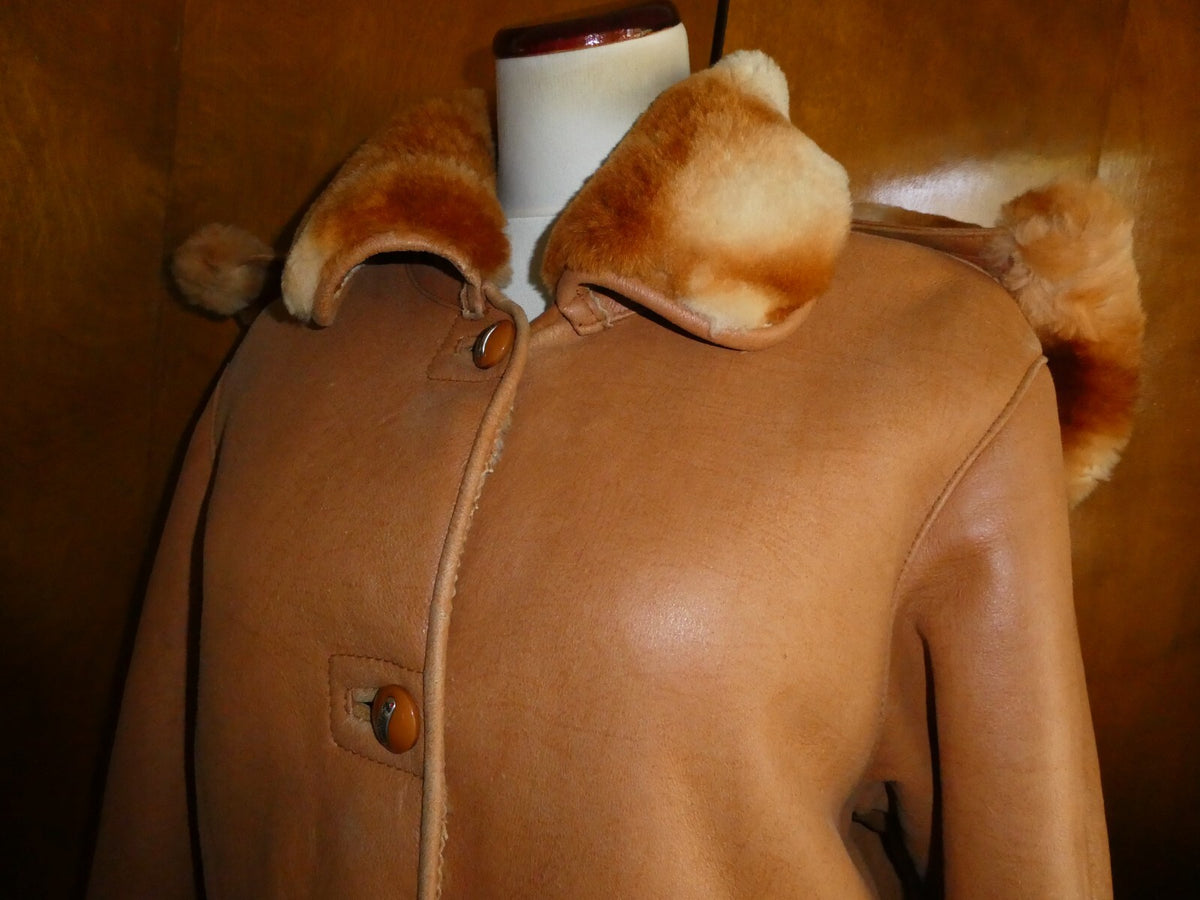 Song Wang women’s copper synthetic leather w/faux fur lining coat/jacket Medium