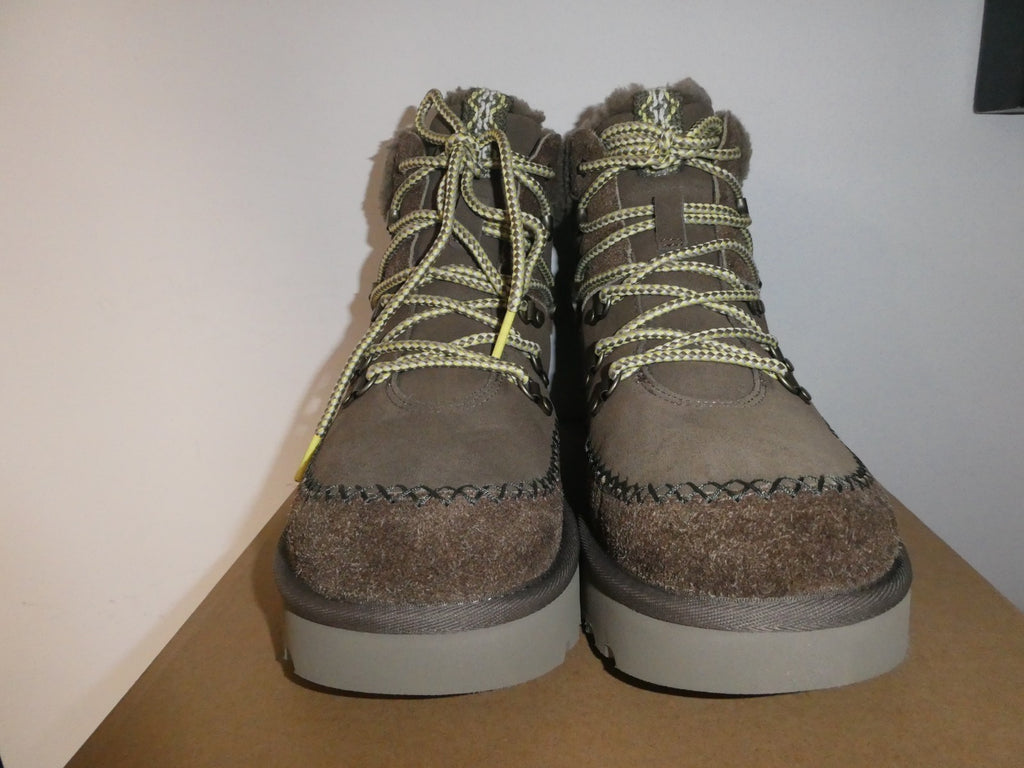 UGG Classic Alpine Lace-Up Boots Women's Size 10 Hickory Chestnut 1158271