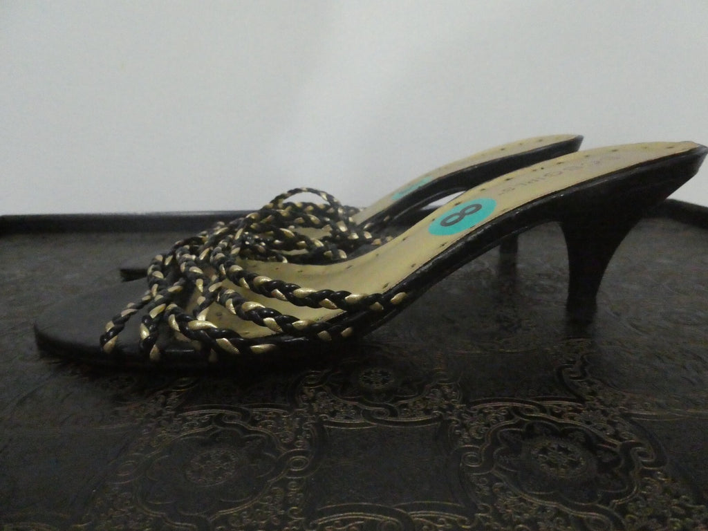 BCBG girls slippers with heels black 8B/38